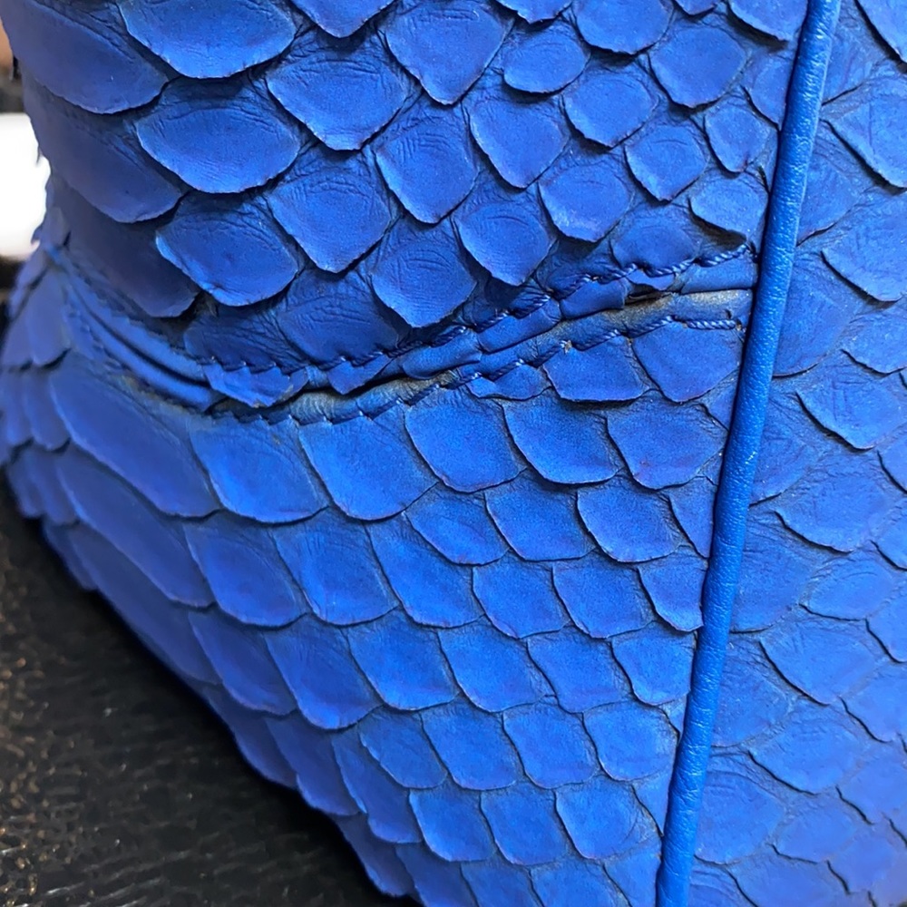 VBH Handbag - Picture 12 of 12